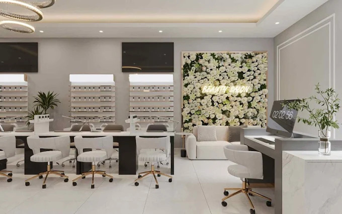 Welcome lounge and manicure stations